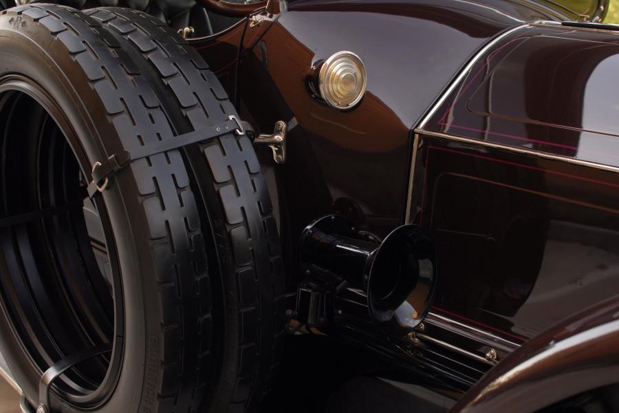  Pierce-Arrow Model 48 7-Passenger Touring 1915 года  (фото 11 из 16)